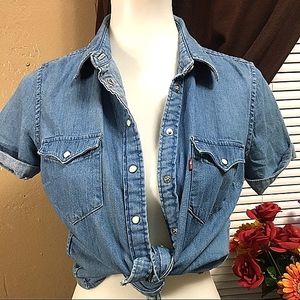 Levi's Button Down